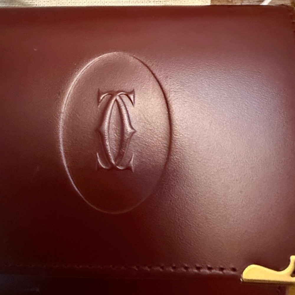 EUC Must de Cartier Women's Deep Red Leather coin pouch - Picture 12 of 12